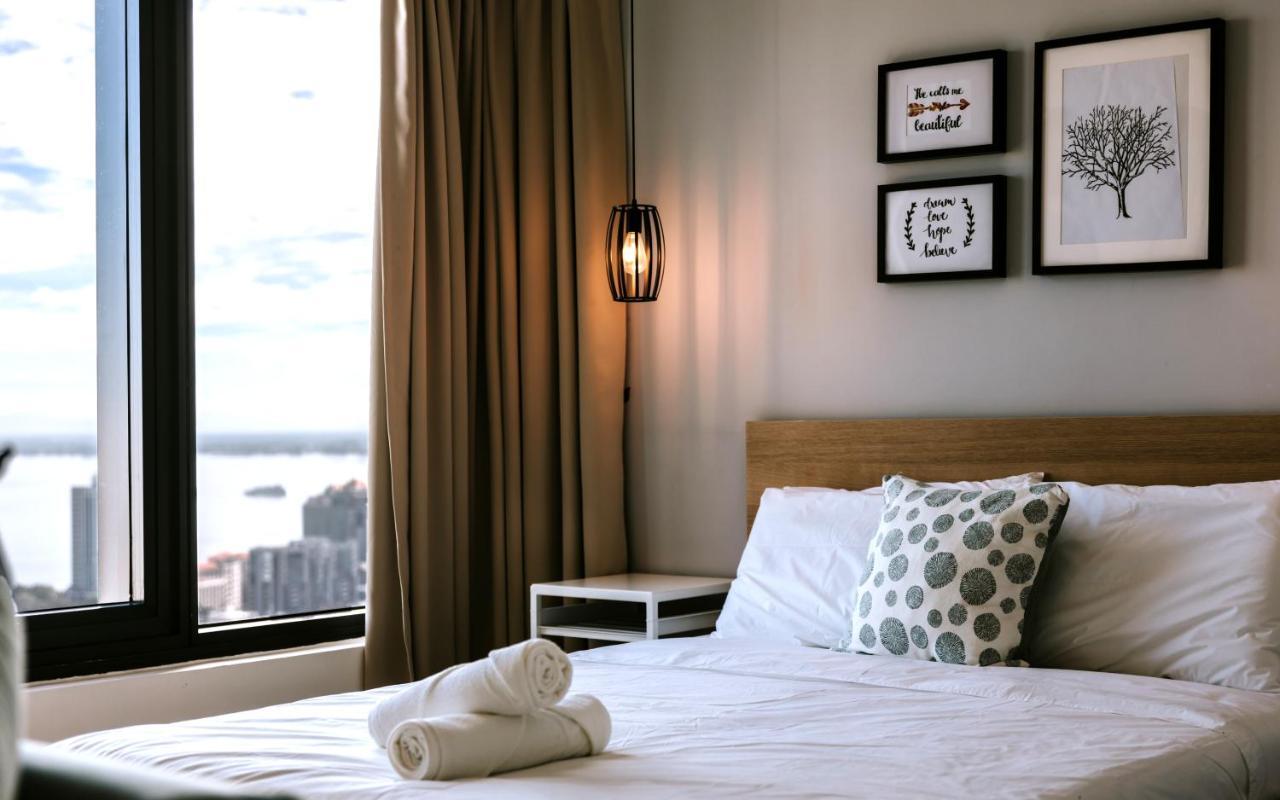 Muji Studio 2 - Seaview At 218 Tropicana Near Komtar Food Heaven With Netflix & Tv Box George Town Ngoại thất bức ảnh