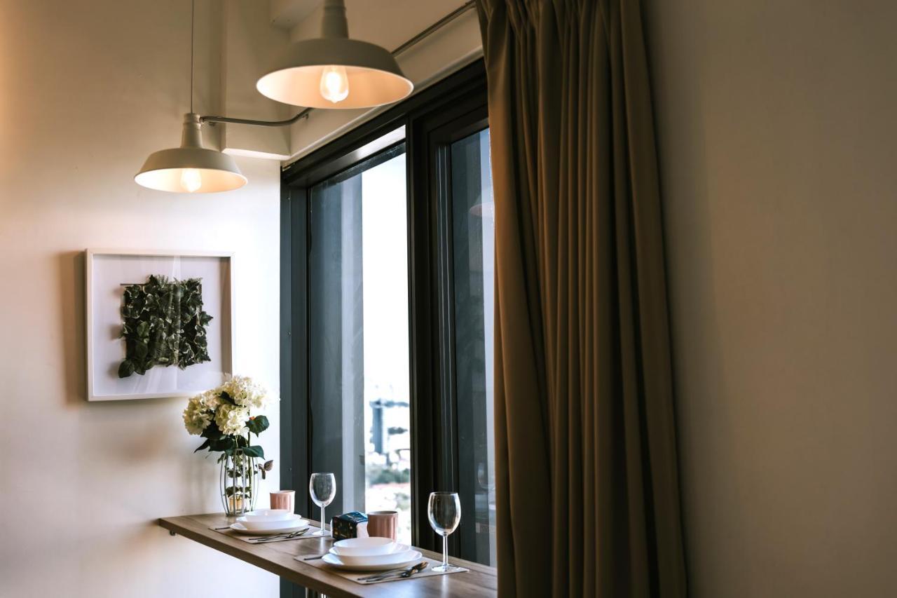 Muji Studio 2 - Seaview At 218 Tropicana Near Komtar Food Heaven With Netflix & Tv Box George Town Ngoại thất bức ảnh